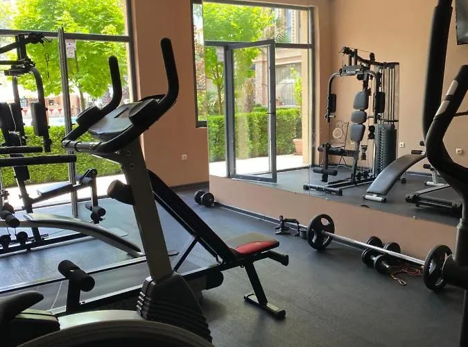 Aphrodite Gardens D208, Appartement