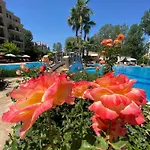 Aphrodite Gardens D208, 公寓 阳光海滩